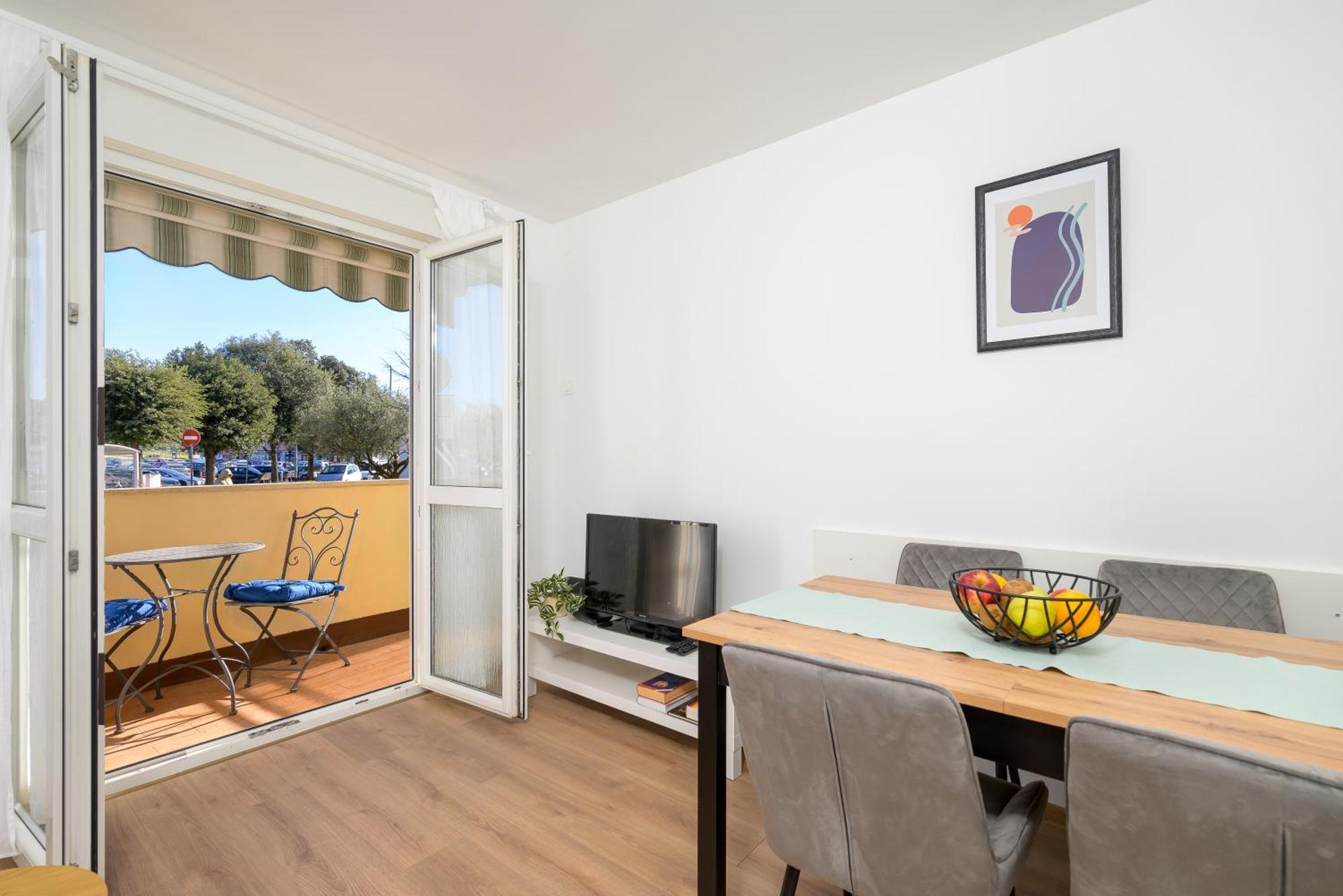 Apartment Pina Porec Exterior photo