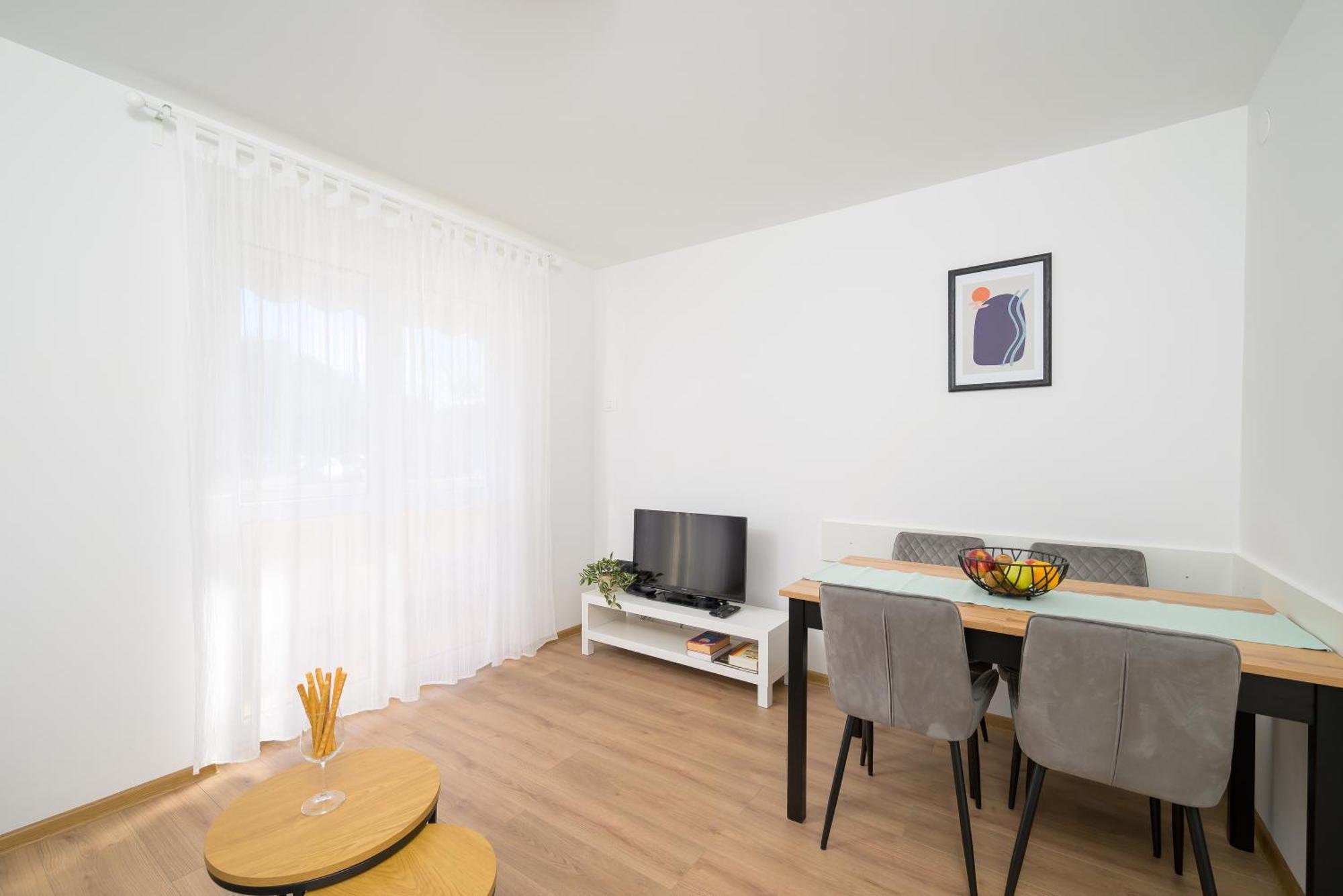 Apartment Pina Porec Exterior photo